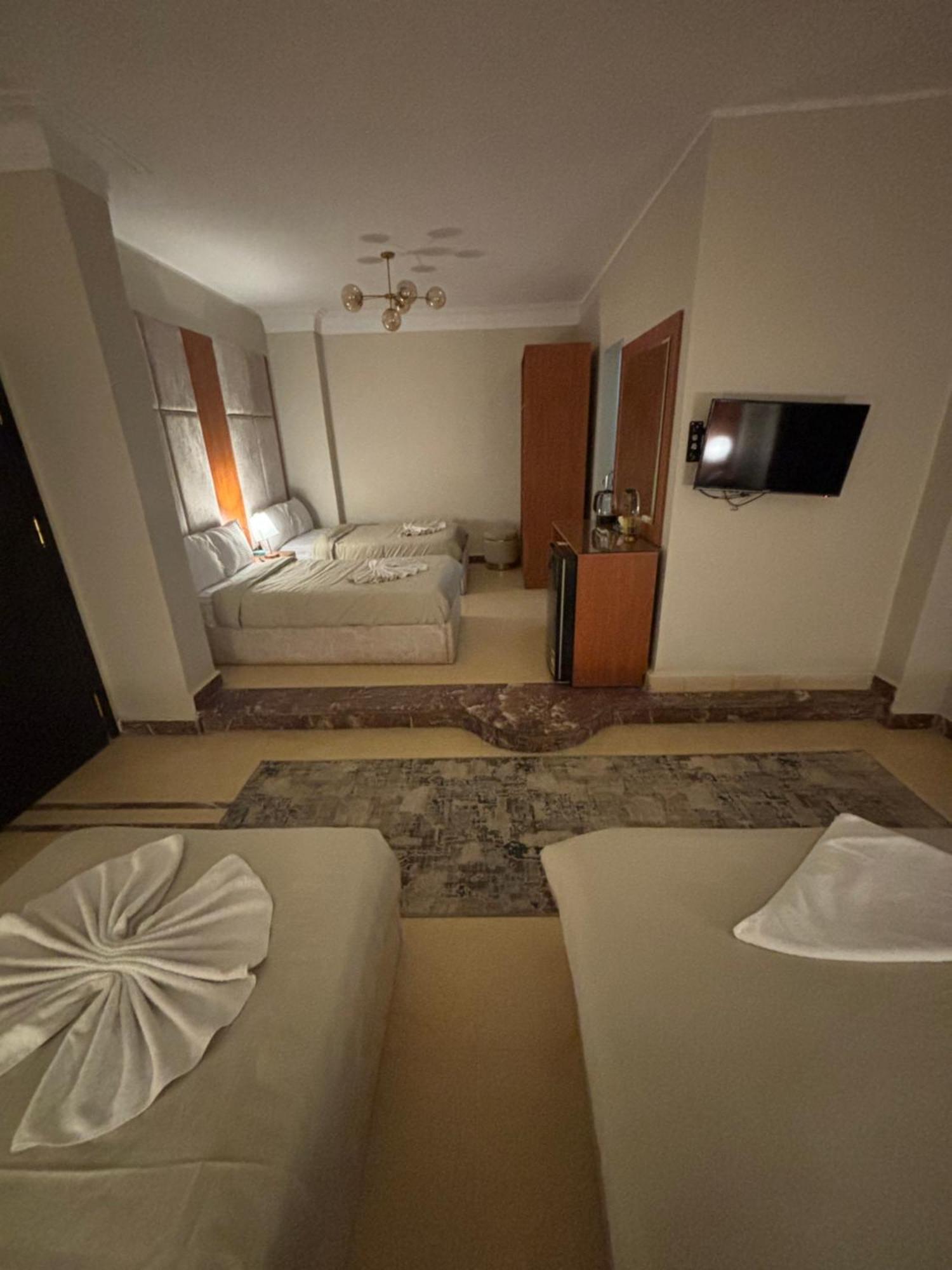 Solima Pyramids Inn Kafrat al Jabal ภายนอก รูปภาพ