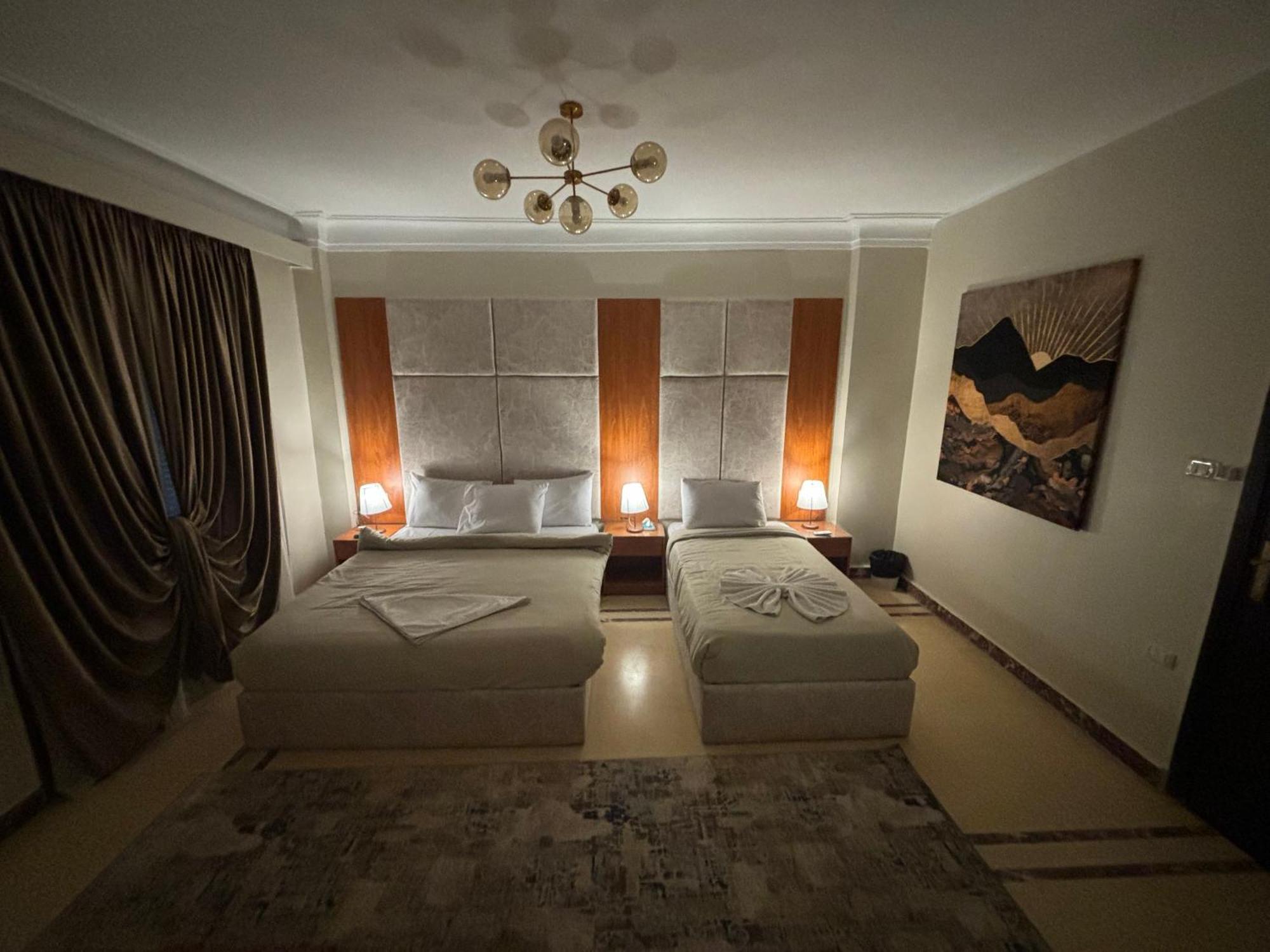 Solima Pyramids Inn Kafrat al Jabal ภายนอก รูปภาพ