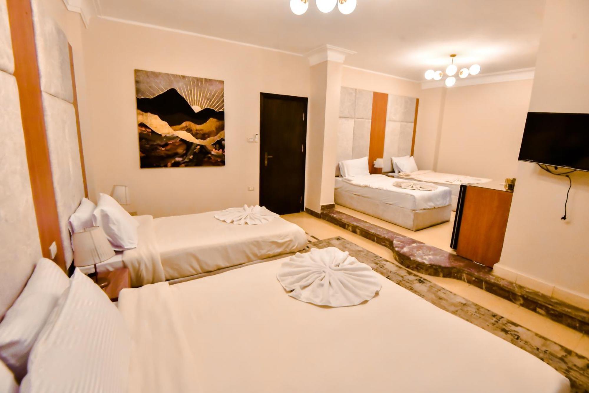 Solima Pyramids Inn Kafrat al Jabal ภายนอก รูปภาพ